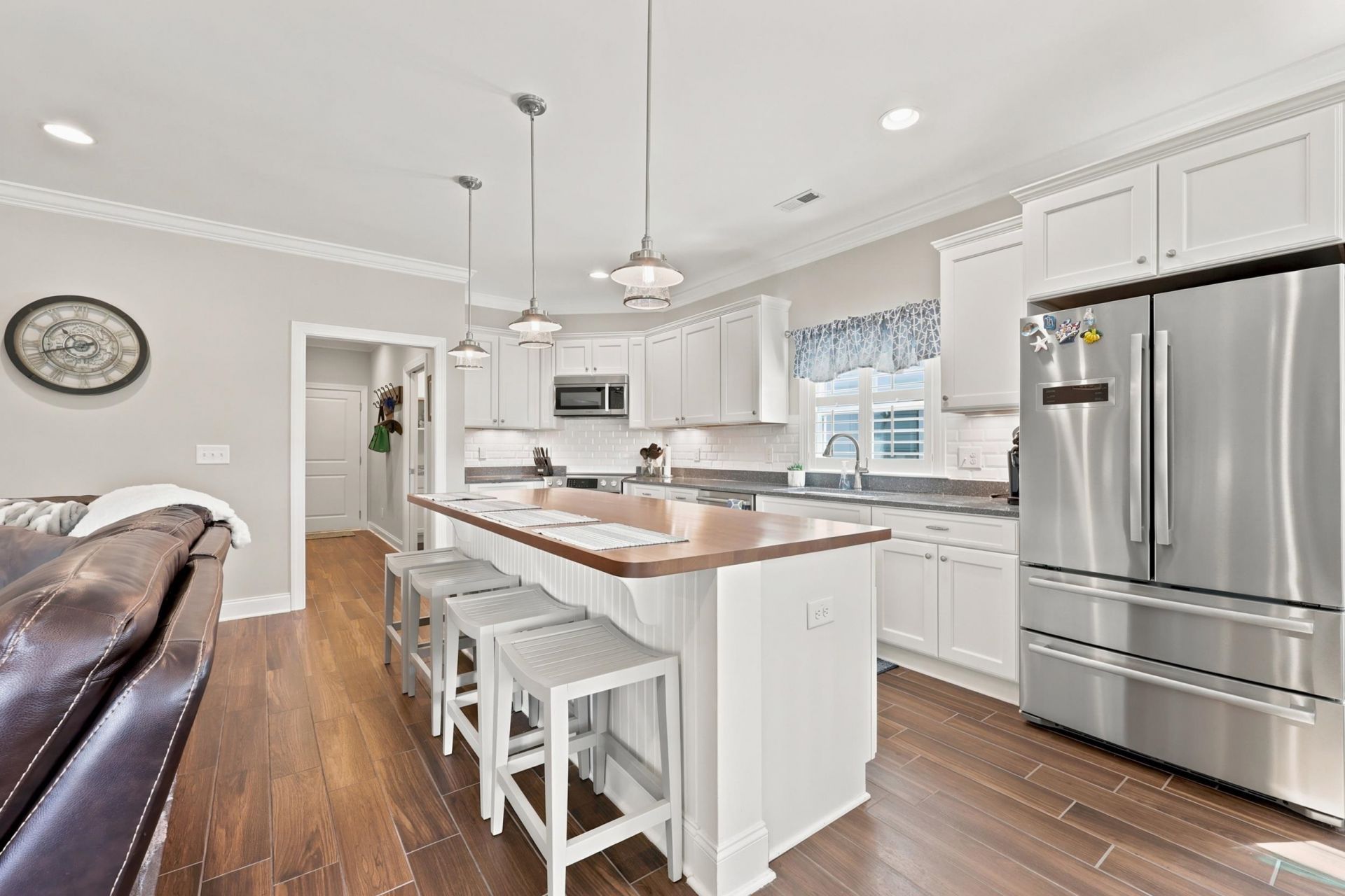 1407 Landfall Dr. Photo 15