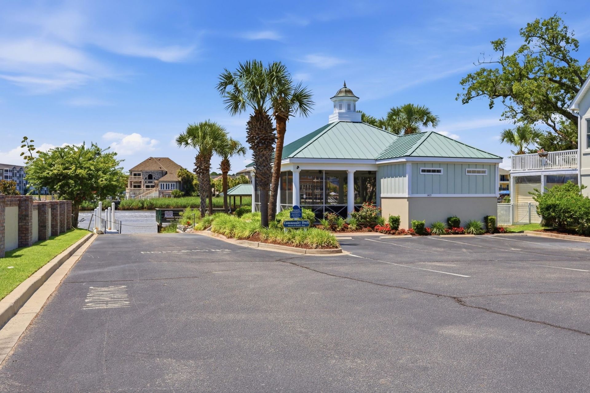 1407 Landfall Dr. Photo 58
