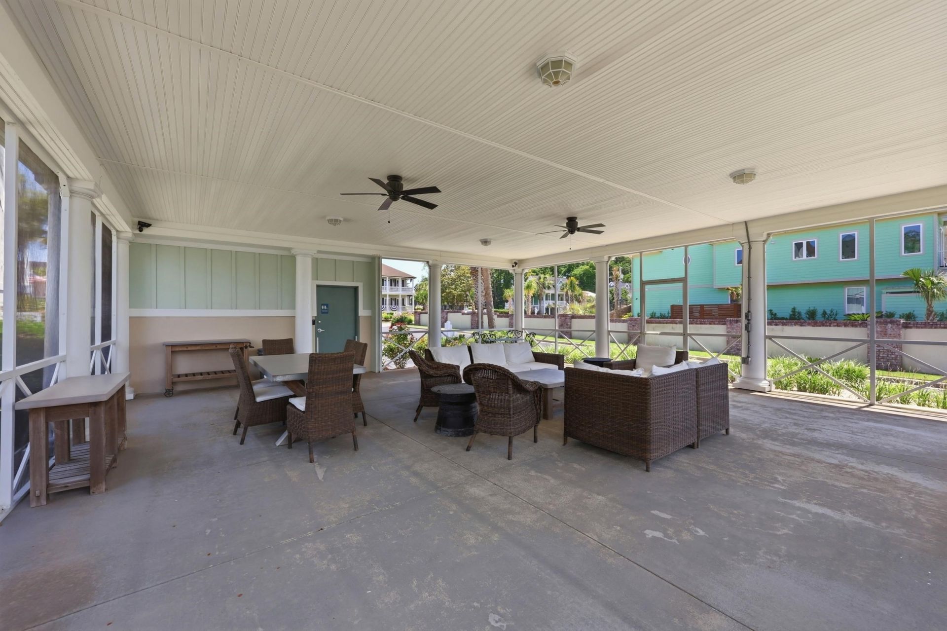 1407 Landfall Dr. Photo 63