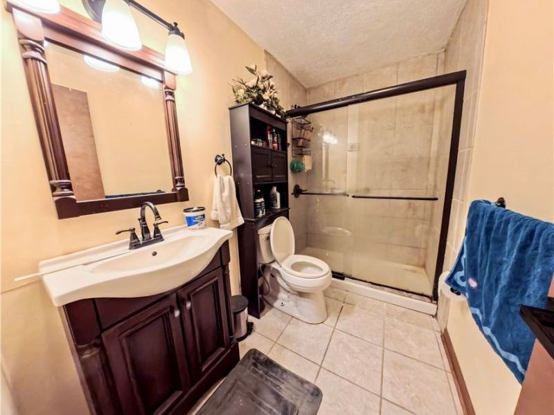 112 Berry Lane, Marietta, OH 45750 Photo 9