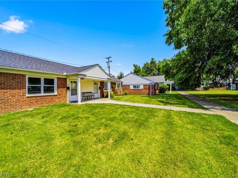 245 E 235th Street, Unit 131, Euclid, OH 44123 Photo 3