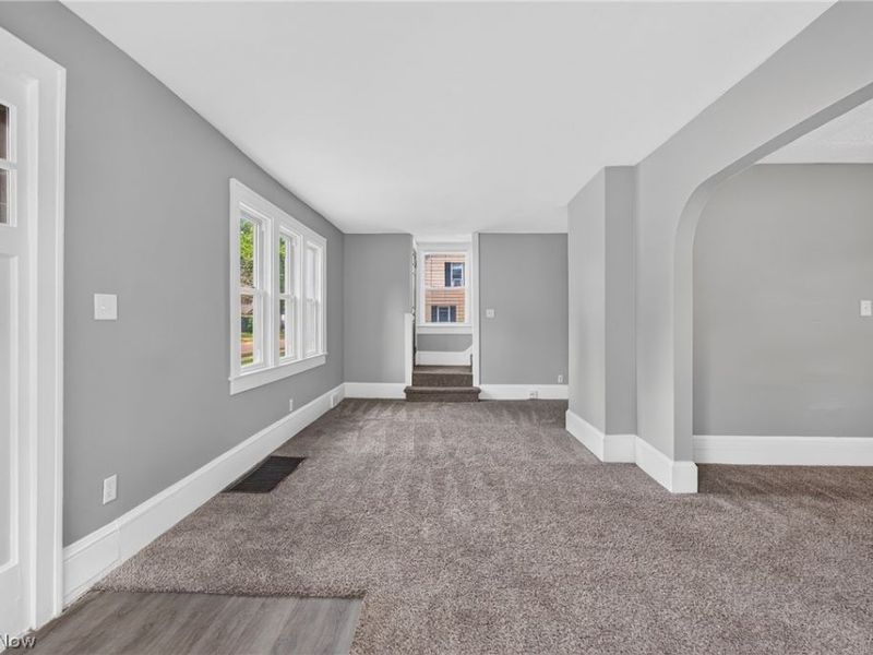 471 Beechwood Drive, Akron, OH 44320 Photo 5