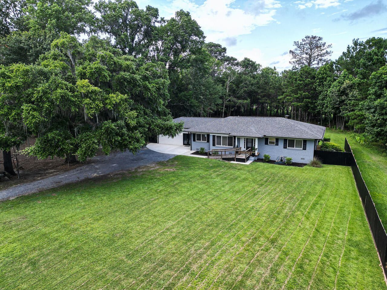 2422 Highway 174 Photo 5