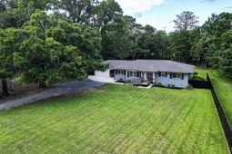 2422 Highway 174 photo 4