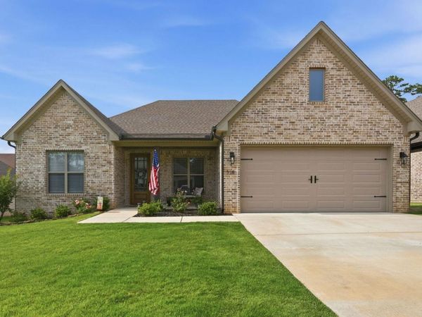 318 Rosemary Way, Little Rock, AR 72223