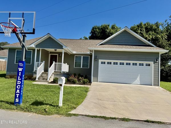 127 Kars Lane, Tazewell, TN 37879