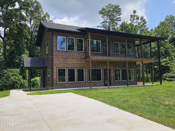 2613 Highland Park Drive, Pigeon Forge, TN 37863
