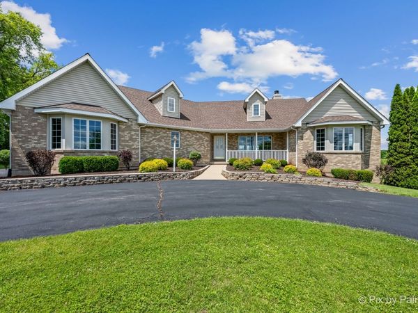 12020 Allendale Road , Woodstock, IL 60098