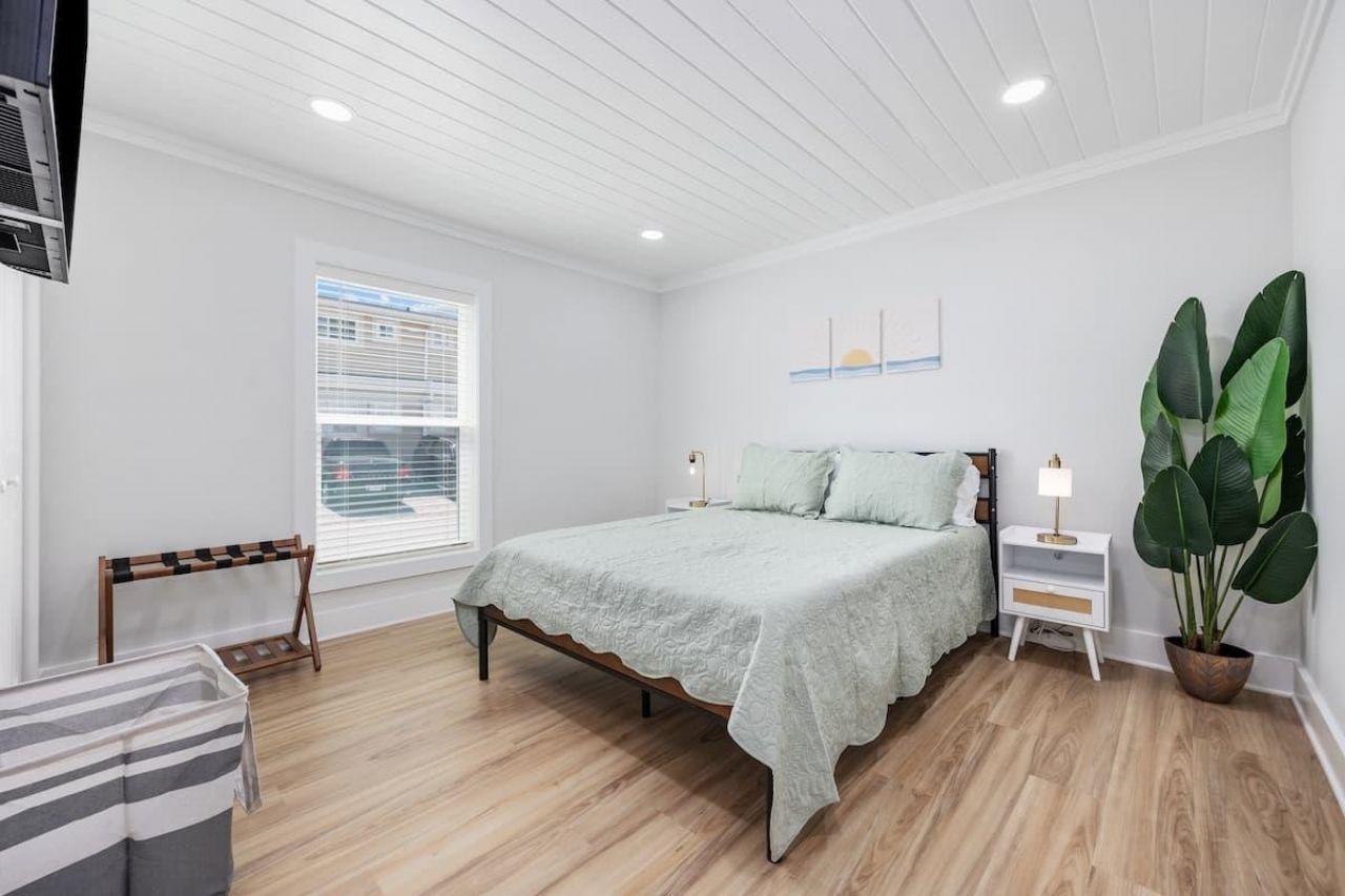 4501 N Ocean Blvd.  Photo 33