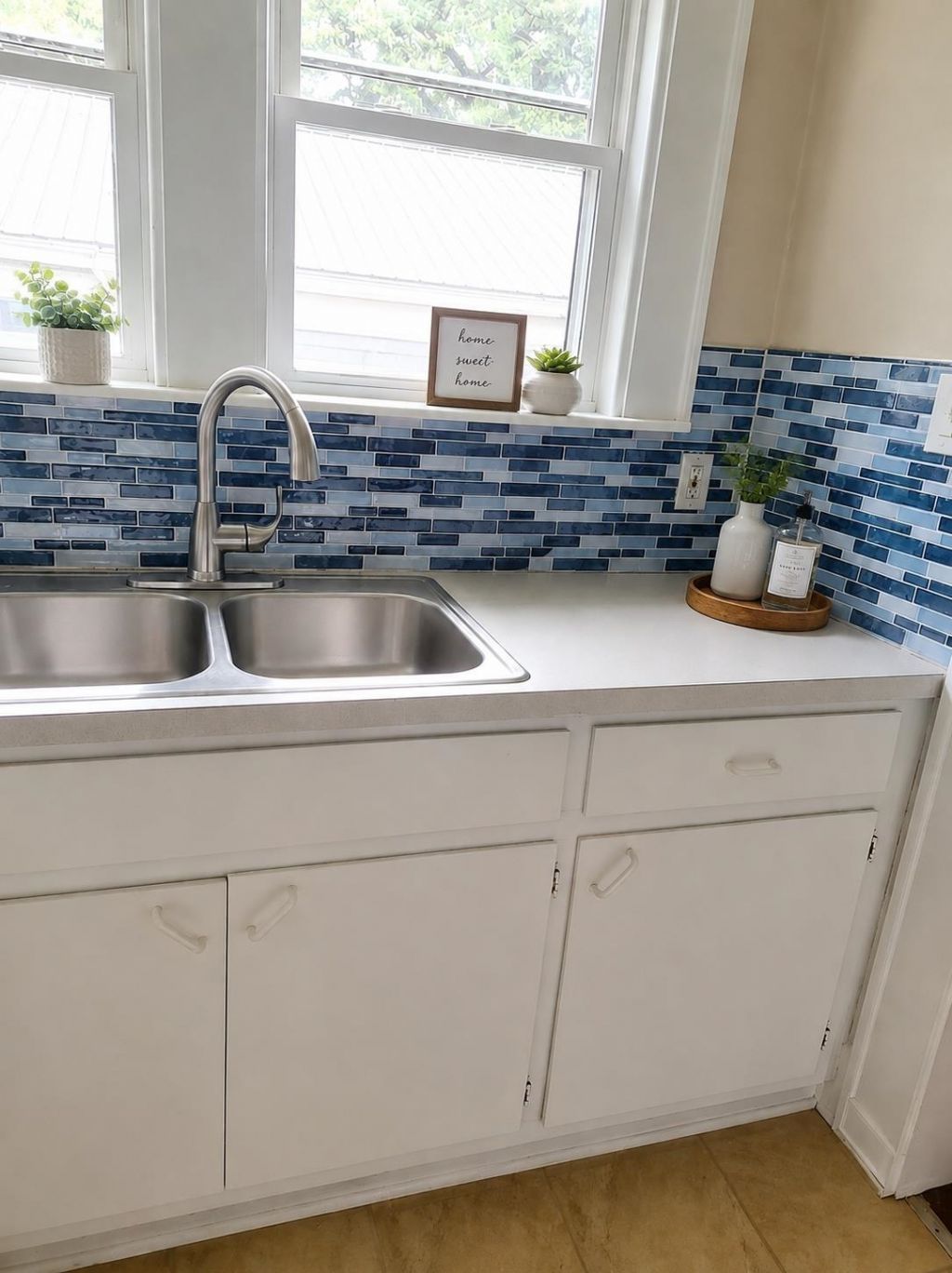 1362 Elm St.  Photo 14