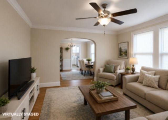 1362 Elm St.  Photo 17