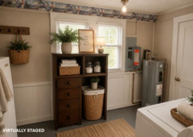 1362 Elm St.  Photo 19