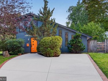 7901 SYCAMORE DRIVE, FALLS CHURCH, VA 22042