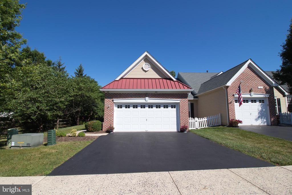 105 DEVONSHIRE WAY , SELLERSVILLE, PA 18960