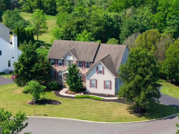 20 GREENSHIRE BOULEVARD, SCHWENKSVILLE, PA 19473