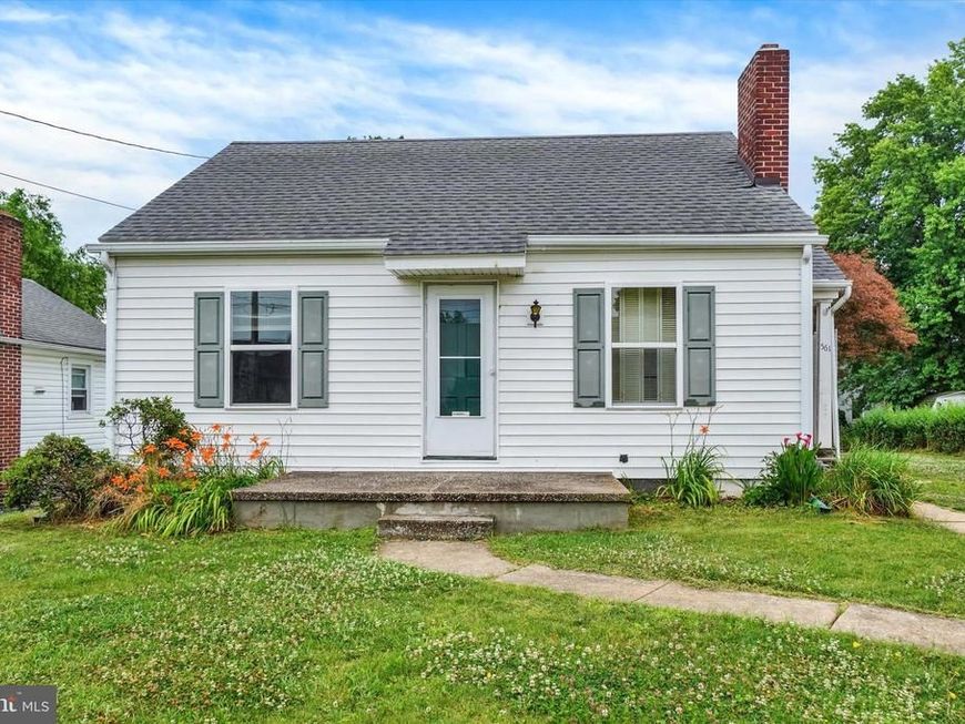 561 Wise Avenue , Red Lion, PA 17356 Main Photo