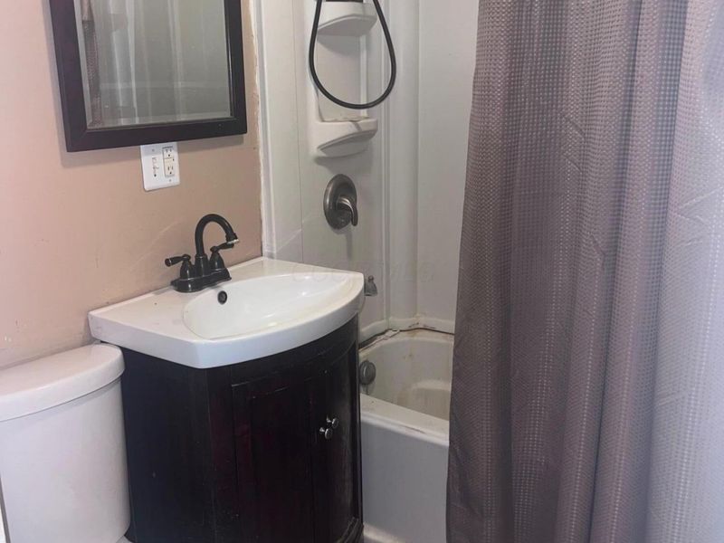 318 N Granville Street, Baltimore, OH 43105 Photo 18