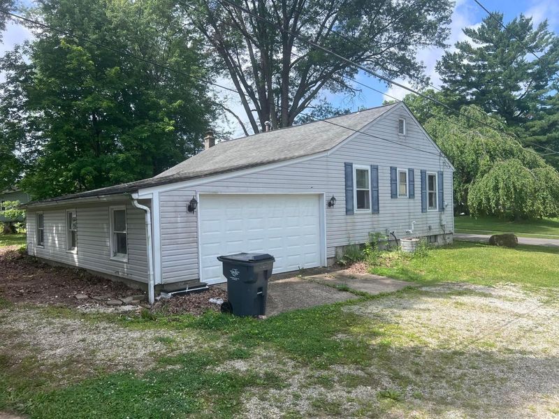 318 N Granville Street, Baltimore, OH 43105 Photo 3
