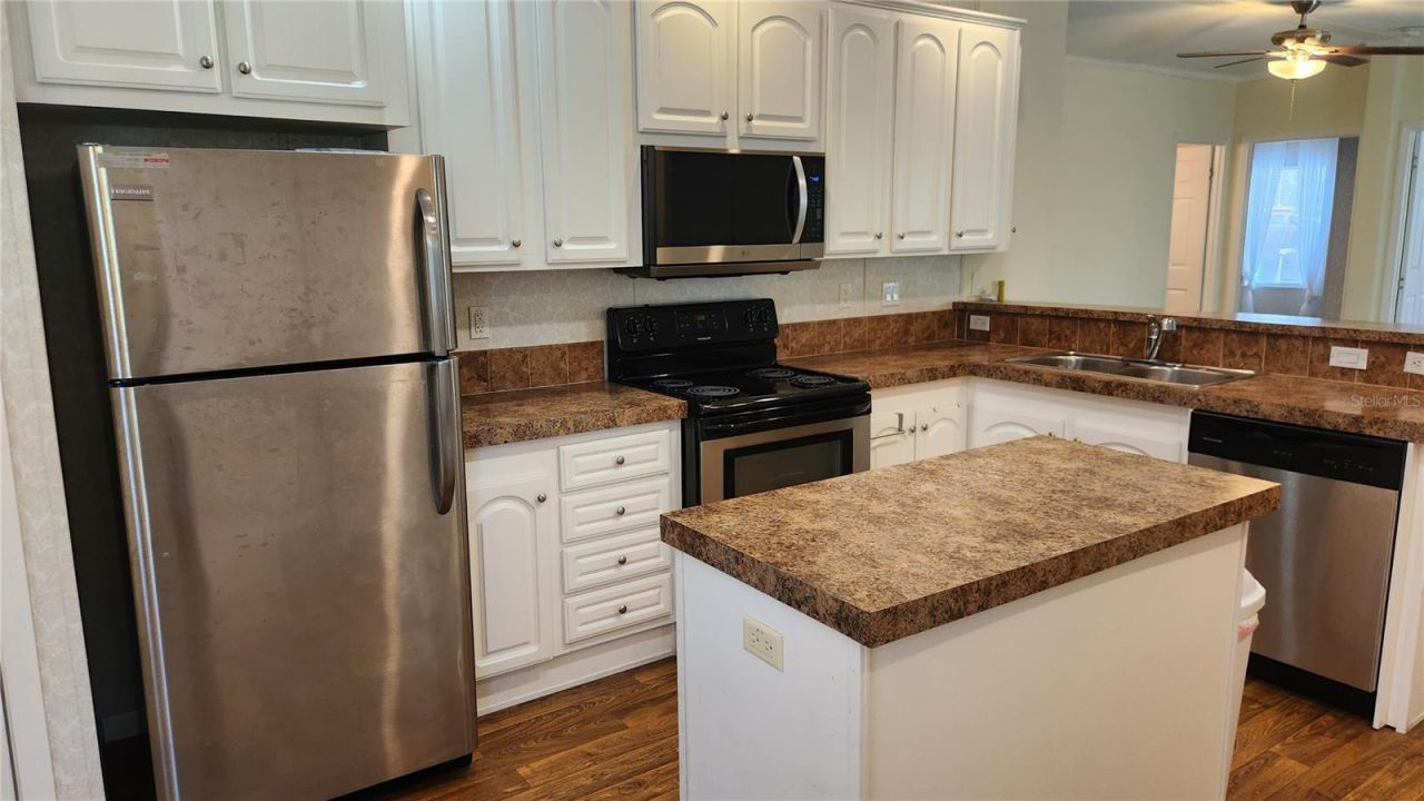 2251 SE 146th Circle , Morriston, FL 32668 Photo
