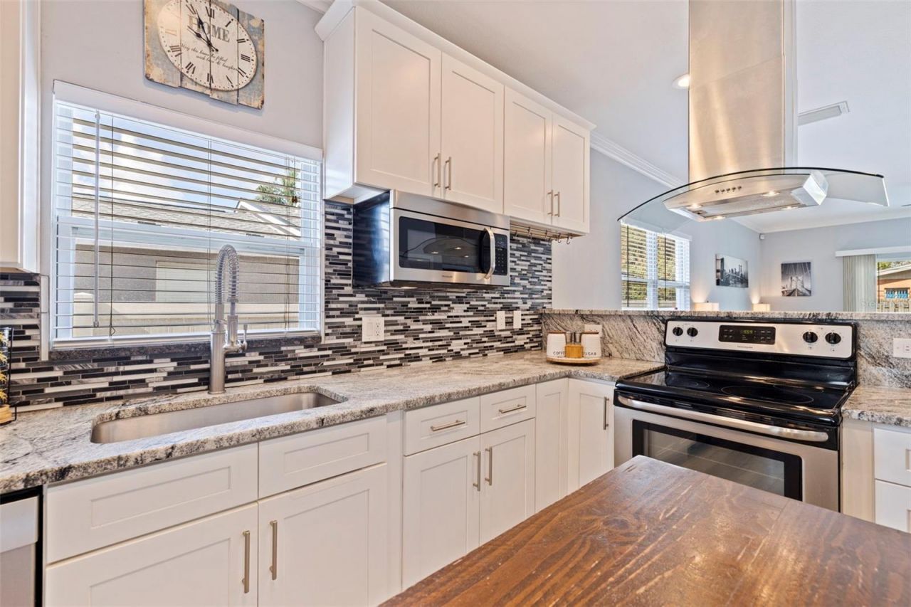 3110 15th Street N, Saint Petersburg, FL 33704 Photo