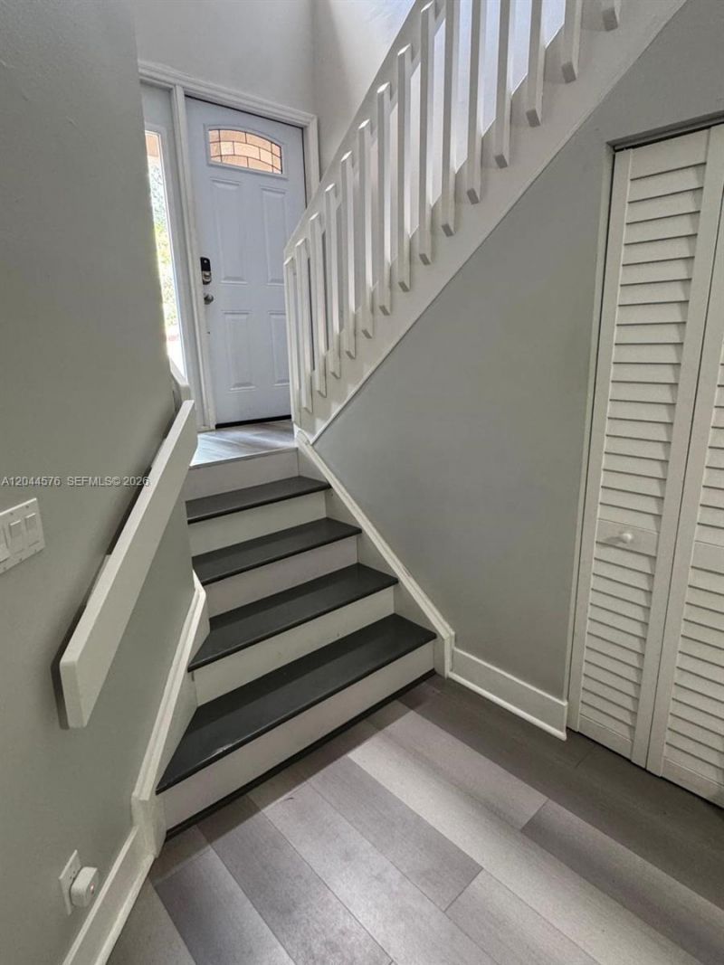 9267 W Sunrise Blvd , Plantation, FL 33322 Photo
