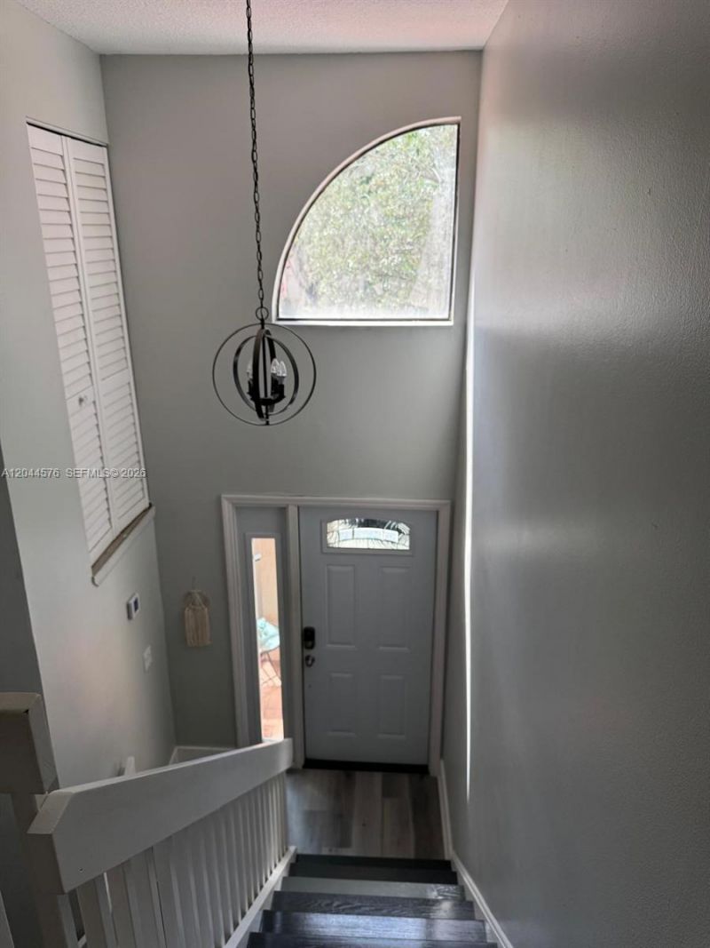 9267 W Sunrise Blvd , Plantation, FL 33322 Photo