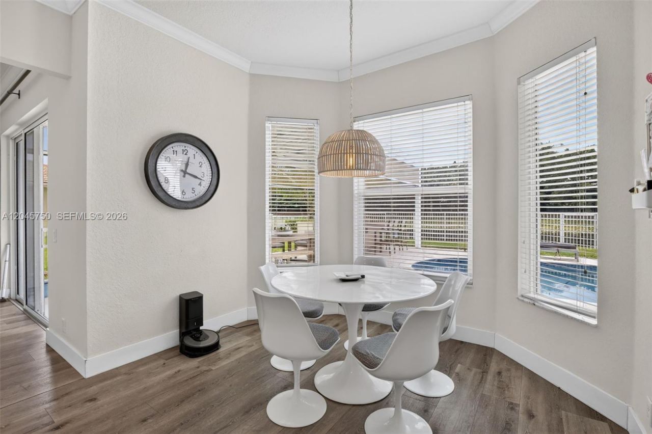 981 Waterside Cir, Weston, FL 33327 Photo