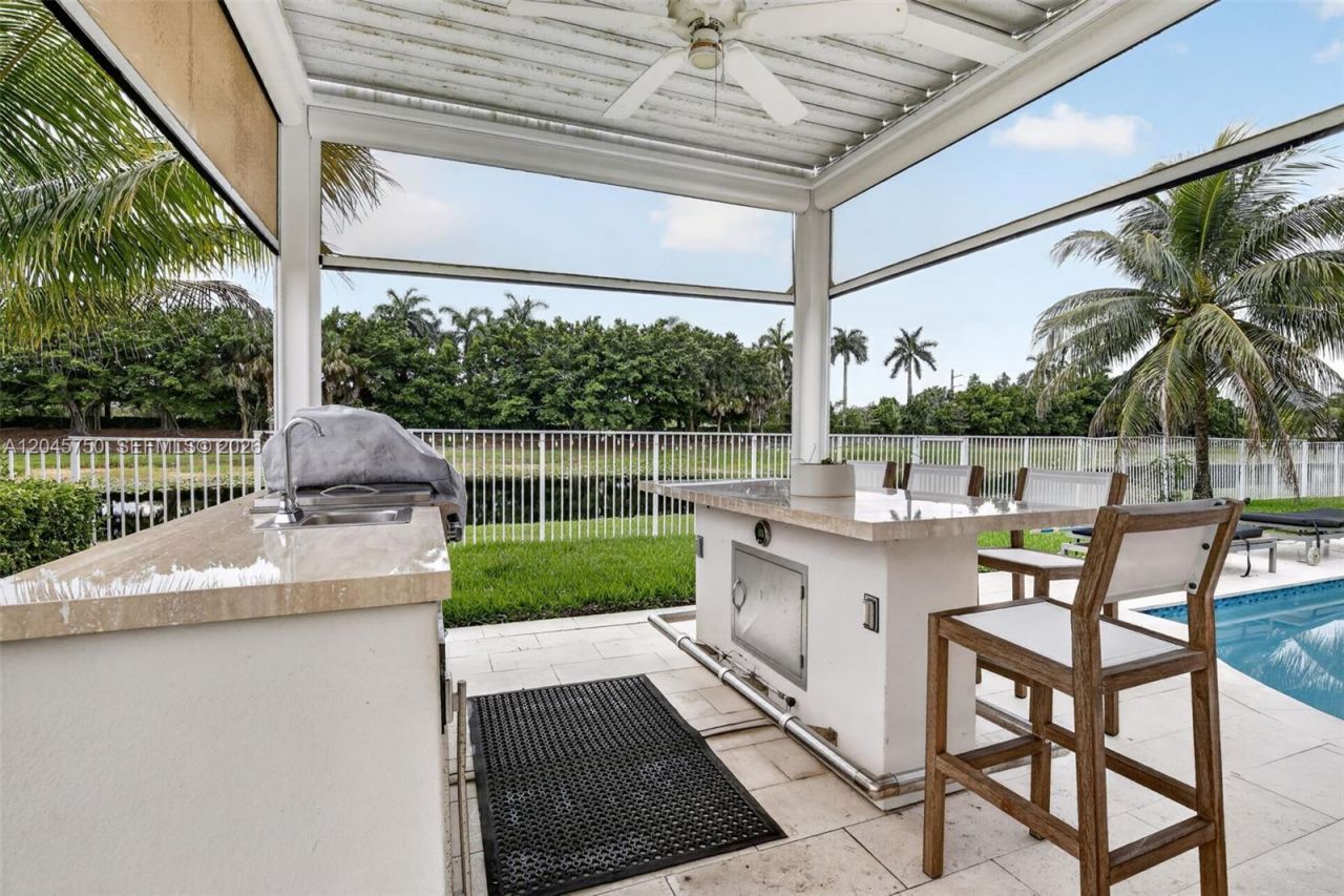 981 Waterside Cir, Weston, FL 33327 Photo