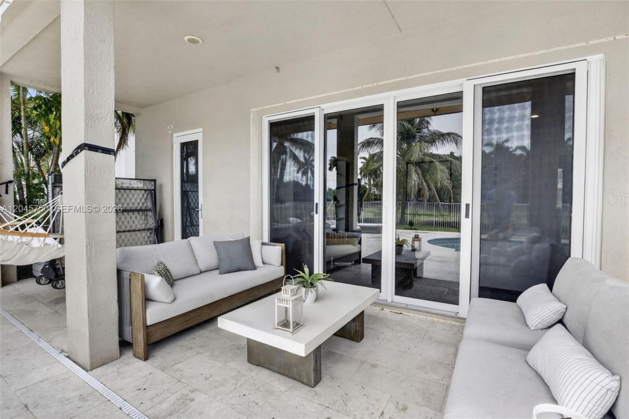 981 Waterside Cir, Weston, FL 33327 Photo