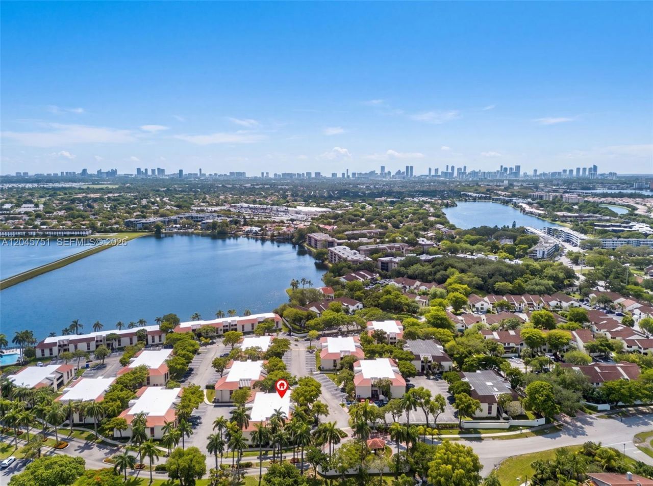 20065 NE 3rd Ct, Unit 5, Miami, FL 33179 Photo