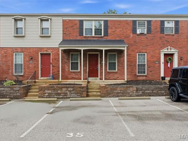 1235 Clarkson Court, Unit 1235, Ellisville, MO 63011