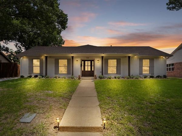 908 Vinecrest Lane, Richardson, TX 75080