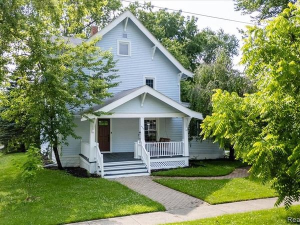 438 N Bailey Street, Romeo Vlg, MI 48065