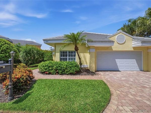 5900 Fountain DR , NAPLES, FL 34119