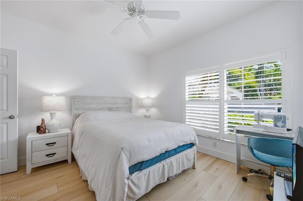 5900 Fountain Dr, Naples, FL 34119 Photo