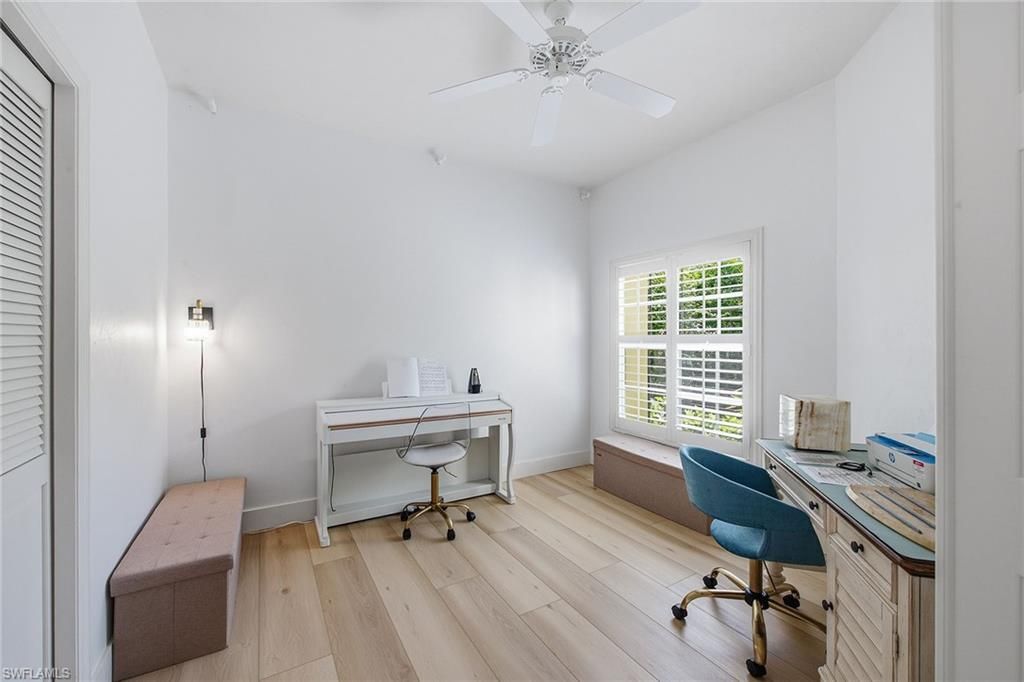 5900 Fountain Dr, Naples, FL 34119 Photo