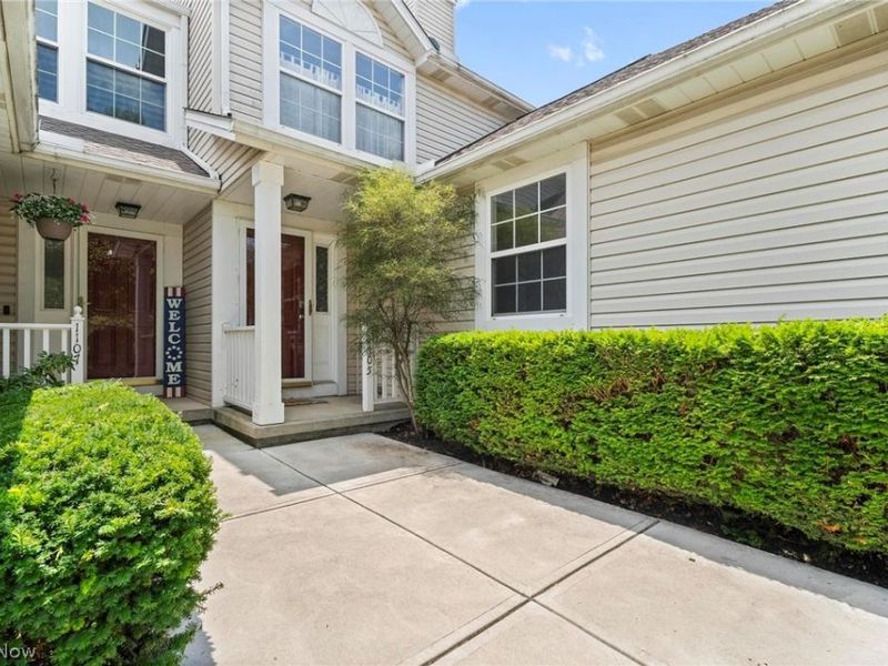 1105 Windmill Way N, Avon, OH 44011 Photo 1