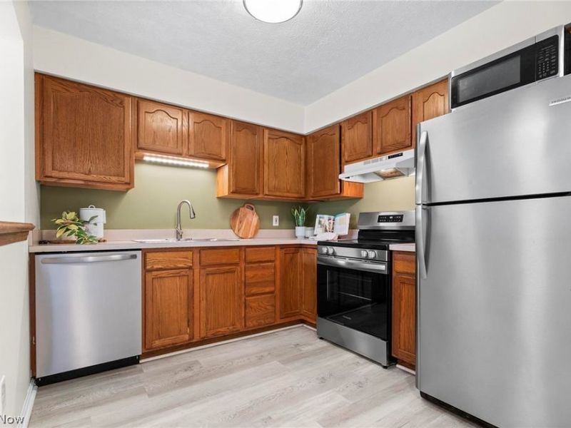 1105 Windmill Way N, Avon, OH 44011 Photo 10