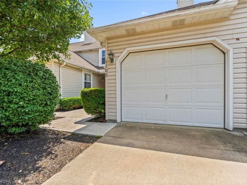 1105 Windmill Way N, Avon, OH 44011 Photo 3