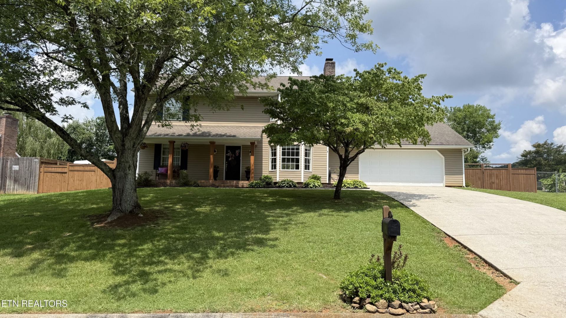 1429 Newcross Rd, Knoxville, TN 37922 Main Photo