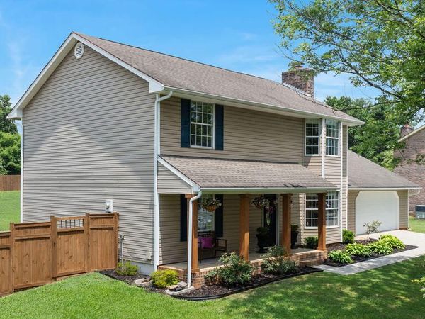 1429 Newcross Rd, Knoxville, TN 37922
