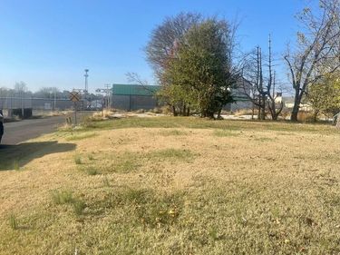 1111 S Campbell Street, Hopkinsville, KY 42240