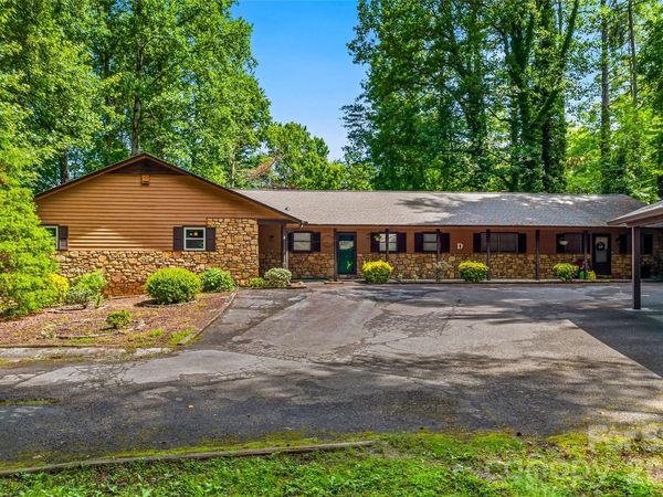 27 Unity Court, Etowah, NC 28729