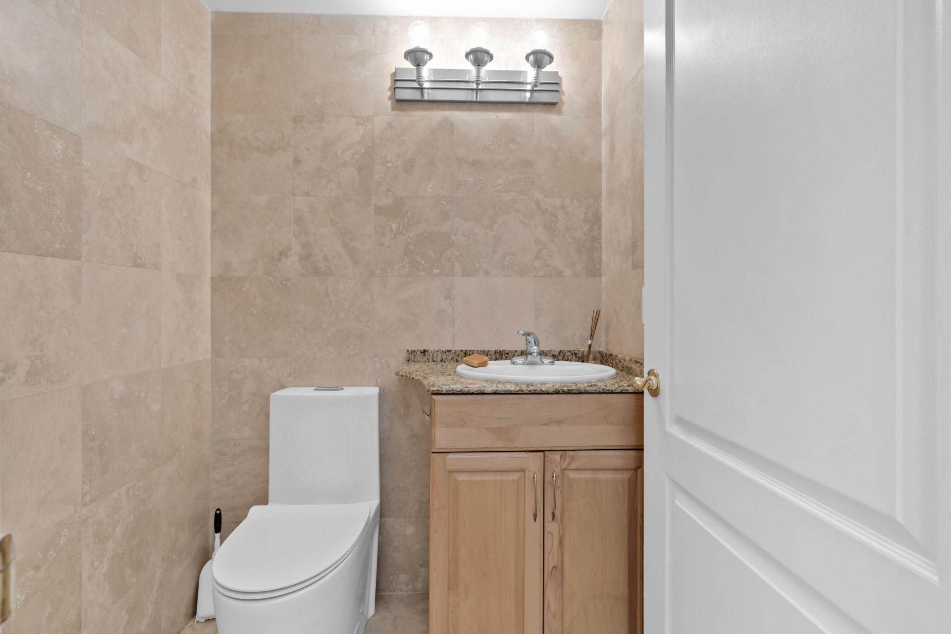677 NE 24th Street, Unit 504, Miami, FL 33137 Photo