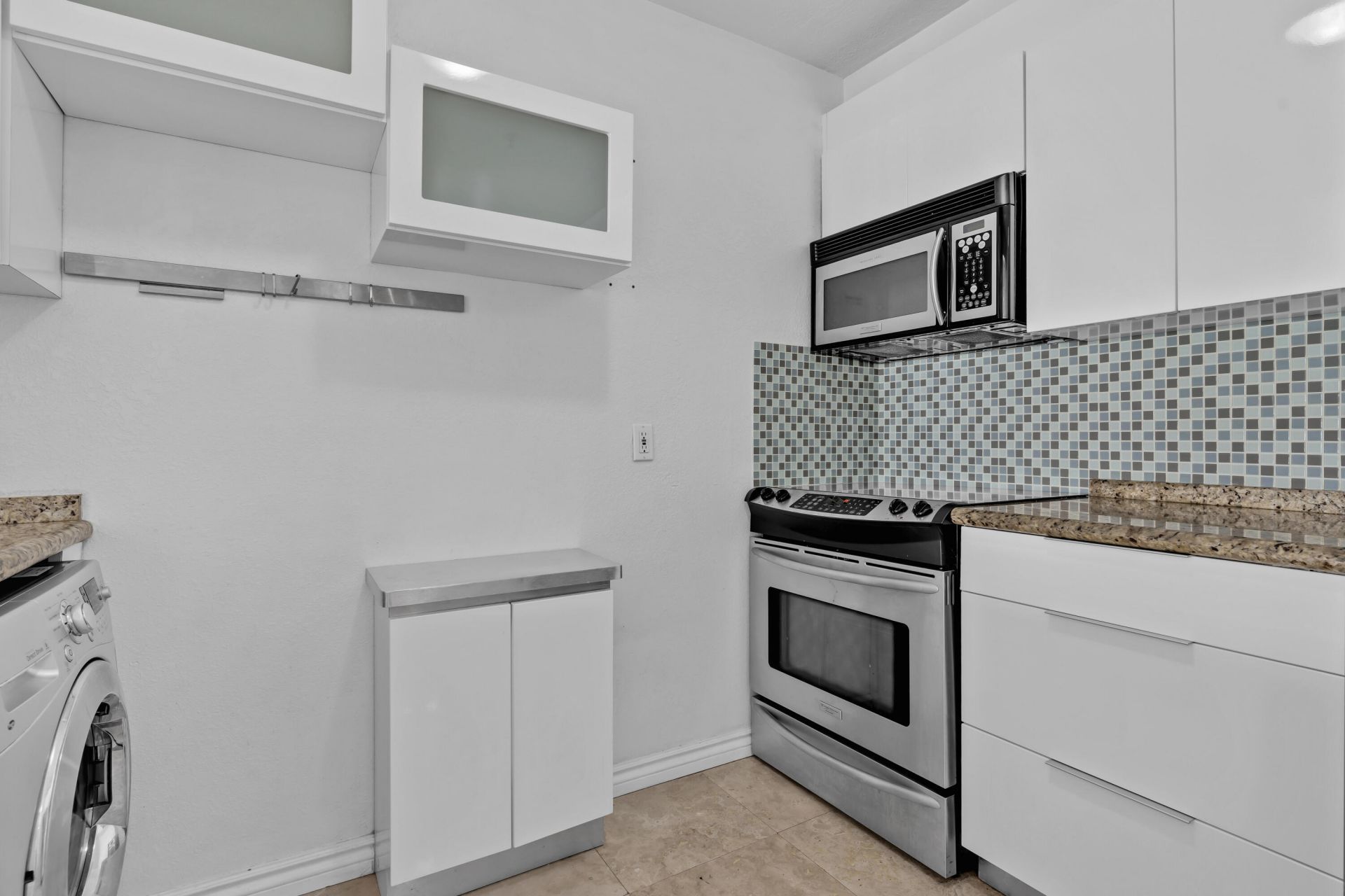 677 NE 24th Street, Unit 504, Miami, FL 33137 Photo