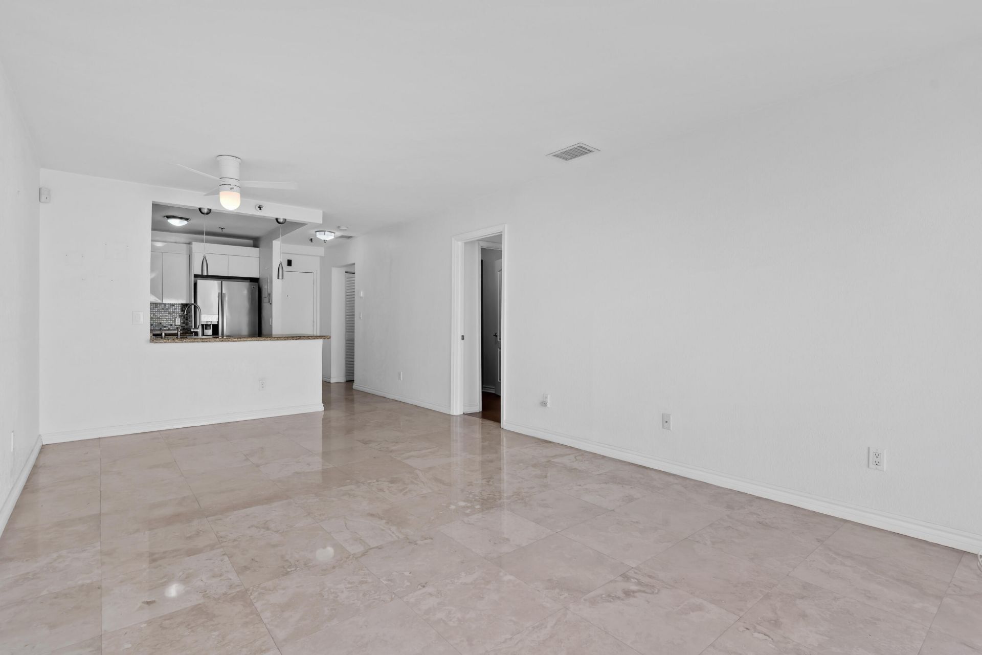 677 NE 24th Street, Unit 504, Miami, FL 33137 Photo