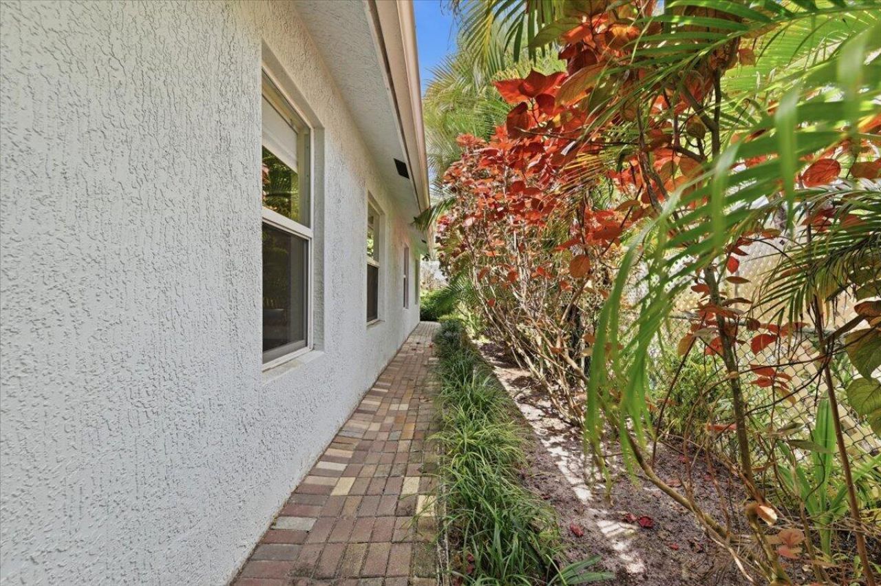 530 NE 3rd Avenue Ne, Delray Beach, FL 33444 Photo