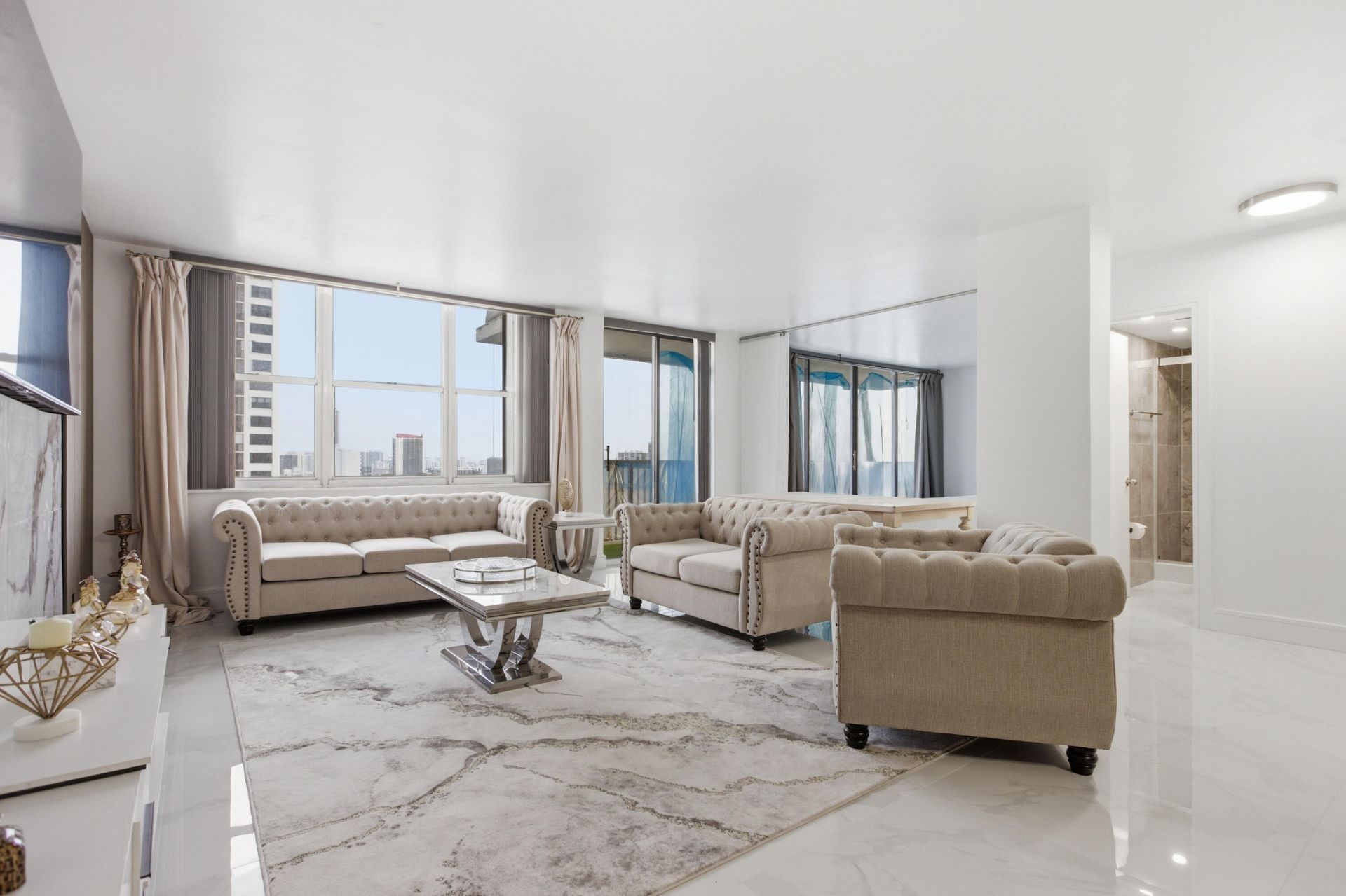 2101 S Ocean Drive, Unit 1507, Hollywood, FL 33019 Photo