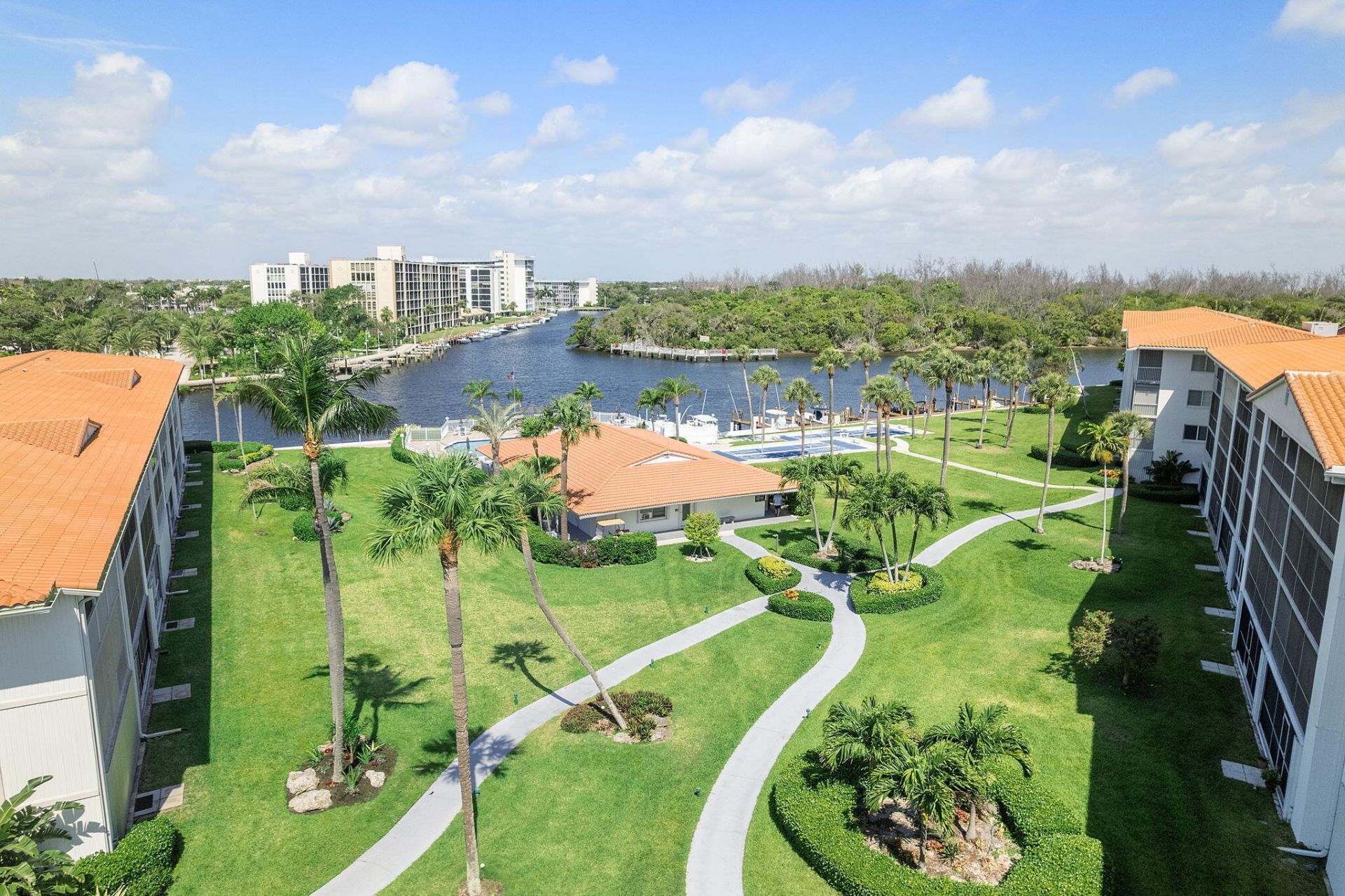 101 NE 19th Avenue, Unit 228, Deerfield Beach, FL 33441 Photo