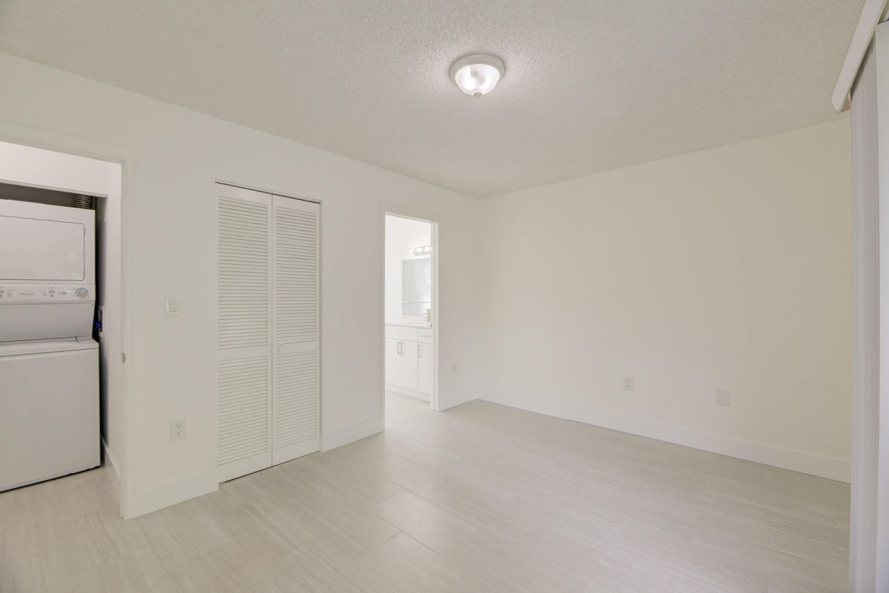 2100 Brickell Avenue, Unit 406, Miami, FL 33129 Photo